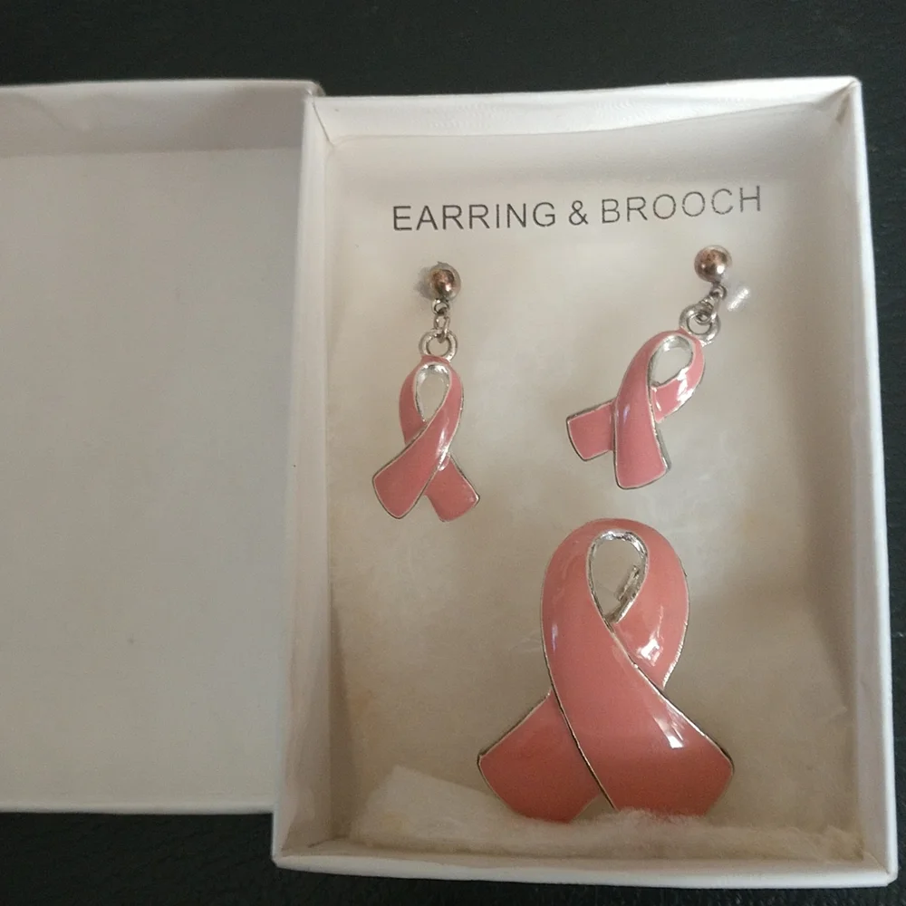Breast Cancer🆕Brooch/Pendant & Matching Earrings New with Box